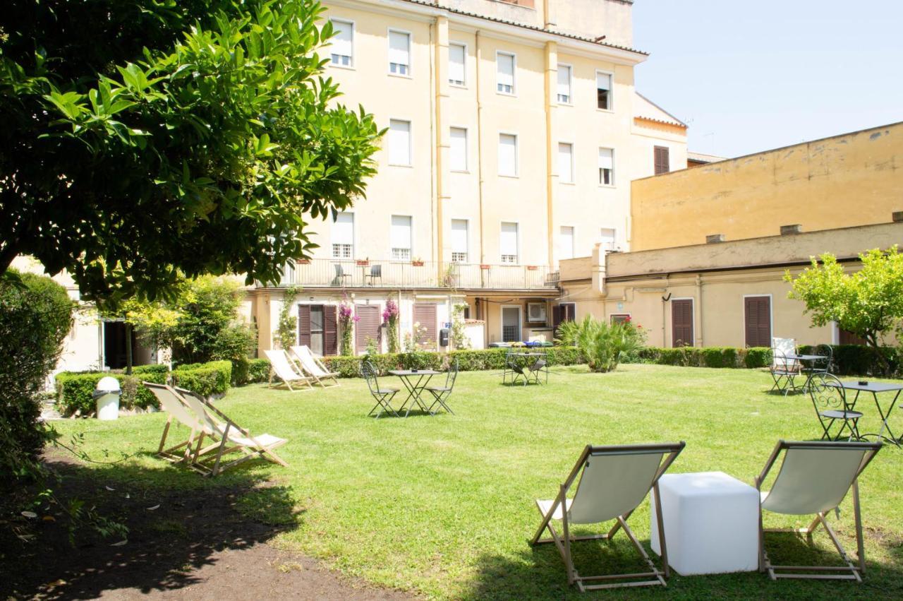 Villa Riari Garden — Foto 1